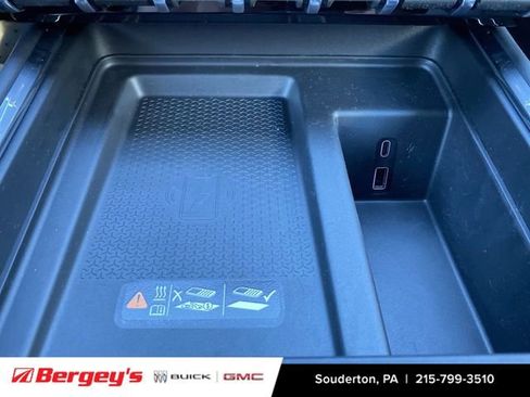New 2026 GMC Acadia Elevation AWD/4WD image 40