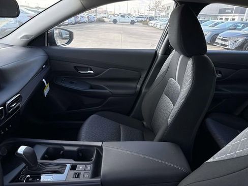 New 2026 Nissan Sentra SV w/ Floor Mat Package FWD image 18