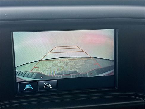 Used 2018 Chevrolet Silverado 1500 Custom w/ Custom Value Package image 13