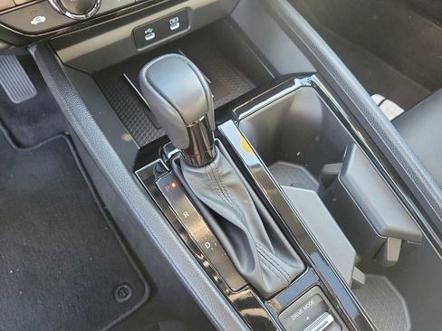 Used 2025 Honda Accord EX-L image 15