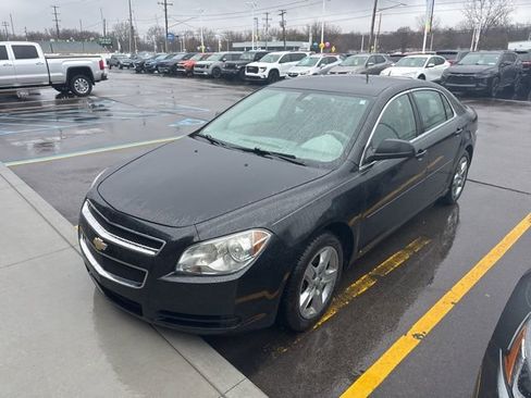 Used 2010 Chevrolet Malibu LS image 7