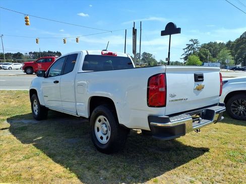 Used 2020 Chevrolet Colorado W/T w/ WT Convenience Package RWD image 4