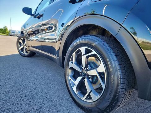 Used 2022 Kia Sportage LX FWD image 18