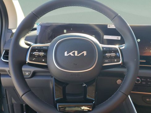 New 2026 Kia Carnival SX image 17