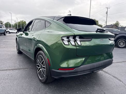 Used 2025 Ford Mustang Mach-E Premium AWD/4WD image 9
