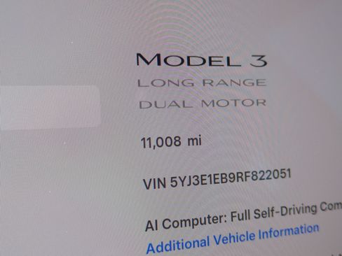 Used 2024 Tesla Model 3 Long Range AWD/4WD image 19