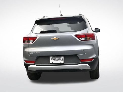Used 2025 Chevrolet TrailBlazer LT AWD/4WD image 5