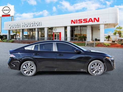 New 2026 Nissan Sentra SL w/ Floor Mat Package image 5