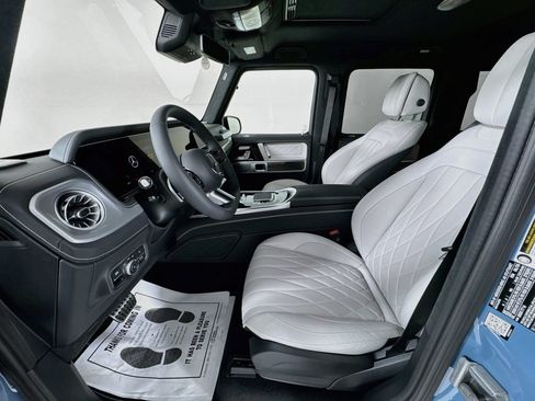 New 2027 Mercedes-Benz G 580 e image 23