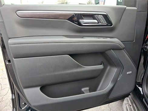 New 2026 Chevrolet Suburban Premier w/ Sun And Tow Package image 8