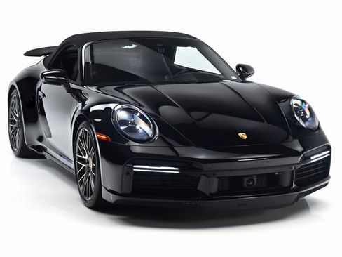Used 2023 Porsche 911 Turbo S image 4