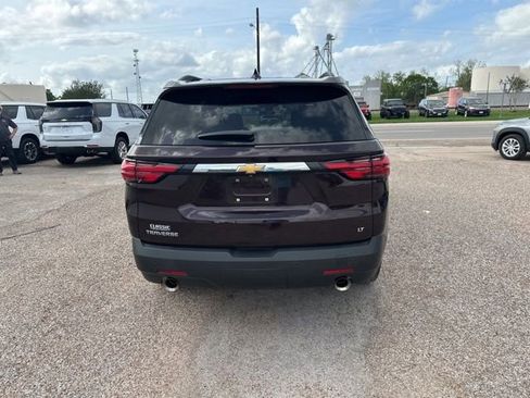Used 2023 Chevrolet Traverse LT FWD image 8