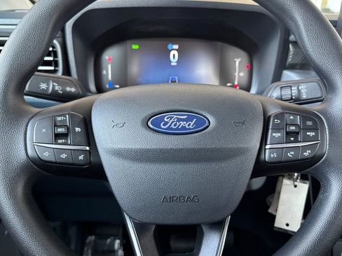 New 2025 Ford Maverick XL image 27