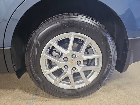 Certified 2024 Chevrolet Equinox LS w/ LS Convenience Package AWD/4WD image 38