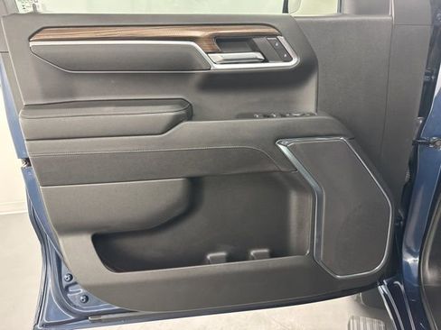 Used 2023 Chevrolet Silverado 1500 LT Trail Boss image 29