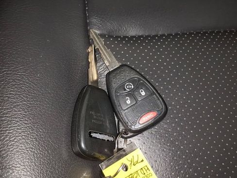 Used 2017 Jeep Compass High Altitude AWD/4WD image 26