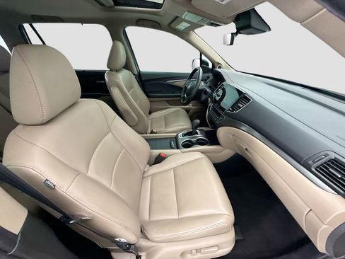 Used 2019 Honda Pilot EX-L image 18