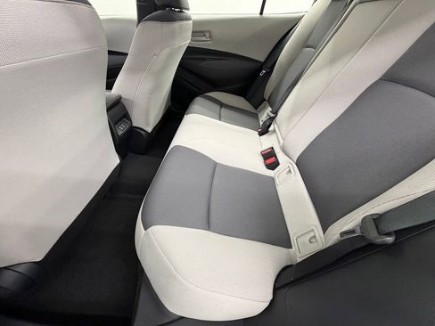 Used 2026 Toyota Corolla LE FWD image 37