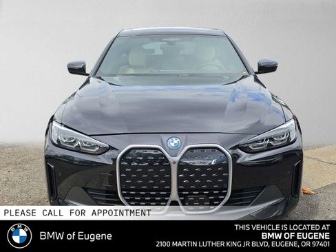 Used 2023 BMW i4 eDrive40 RWD image 8