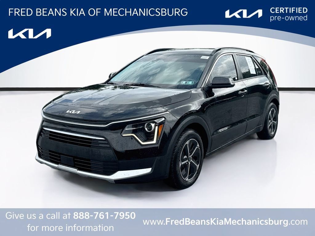 Certified 2023 Kia Niro EX FWD image 3