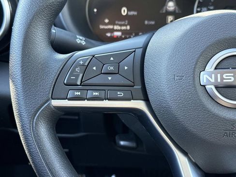 Used 2024 Nissan Kicks SV FWD image 9
