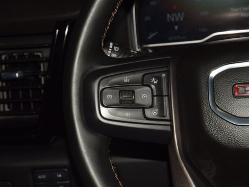 Used 2024 GMC Sierra 2500 AT4 w/ AT4 Premium Plus Package image 36