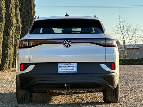 New 2026 Volkswagen ID.4 Pro image 5