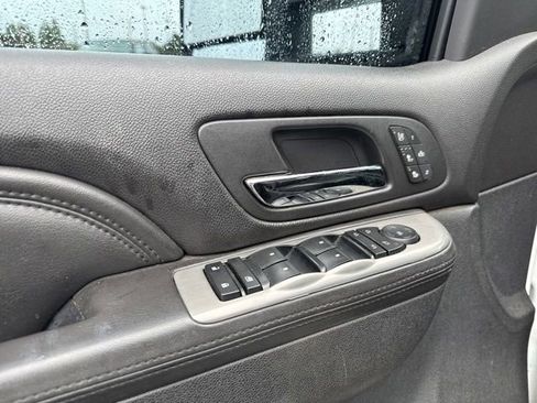 Used 2013 Chevrolet Silverado 1500 LTZ w/ Chrome Essentials Package AWD/4WD image 10
