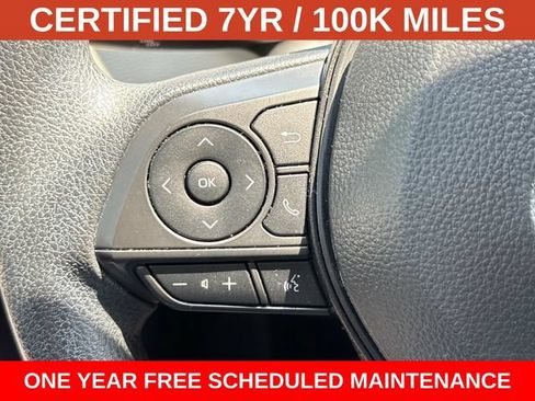 Used 2025 Toyota Corolla LE FWD image 24