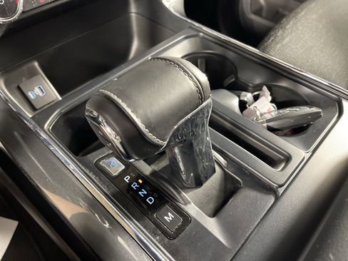 Used 2022 Ford F150 XLT w/ Equipment Group 302A High image 26