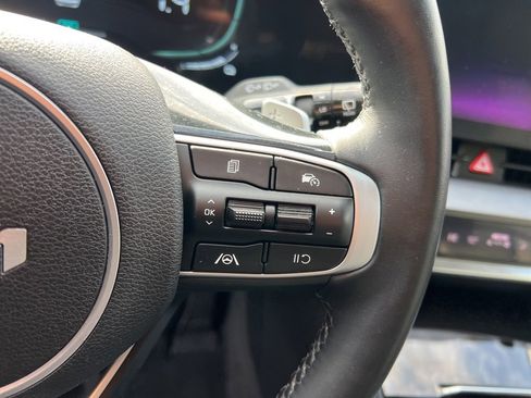 Certified 2023 Kia Sportage EX image 15