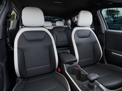 New 2026 Kia K4 GT-Line image 15