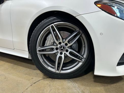 Used 2018 Mercedes-Benz E 400 Coupe image 10