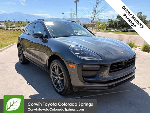 Used 2023 Porsche Macan Turbo AWD/4WD image 1