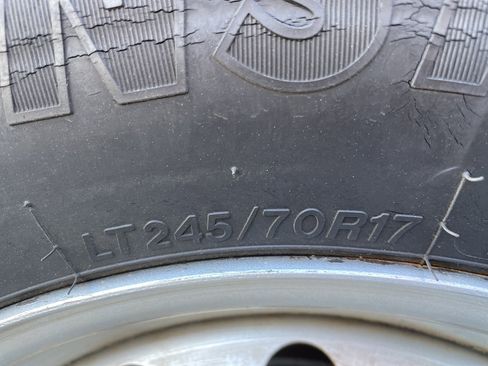 Used 2019 Nissan NV 3500 S image 17