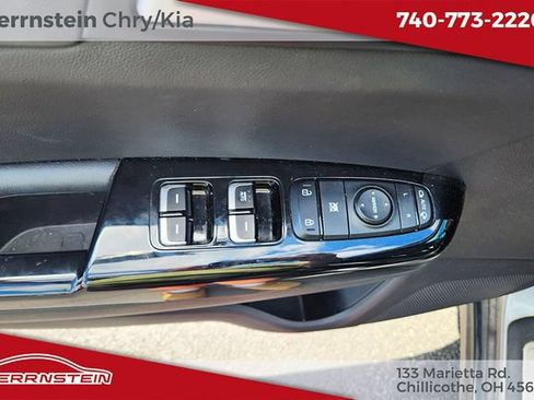 Used 2022 Kia Sportage Nightfall Edition w/ Nighfall AWD Premium Package image 14