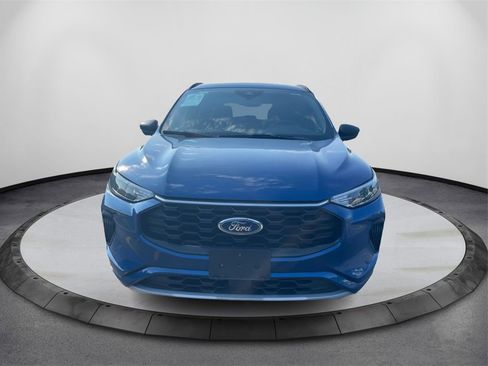 Used 2023 Ford Escape ST-Line image 2