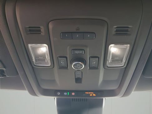 Used 2024 Chevrolet Tahoe LT w/ Luxury Package image 41