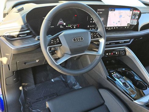 New 2025 Audi Q5 Premium Plus image 16