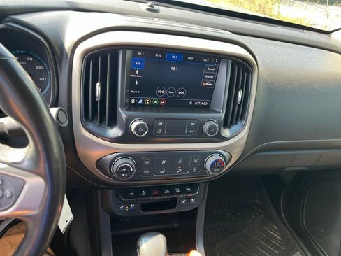Used 2022 GMC Canyon Denali AWD/4WD image 8