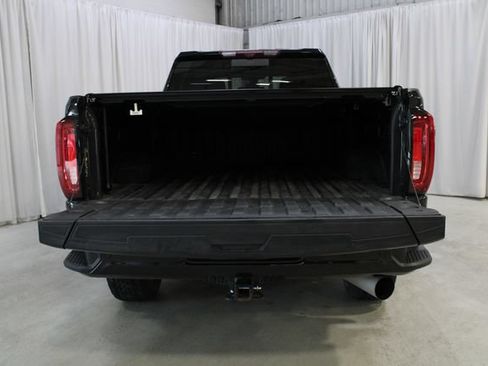 Used 2022 GMC Sierra 2500 Denali w/ Denali Ultimate Package AWD/4WD image 30