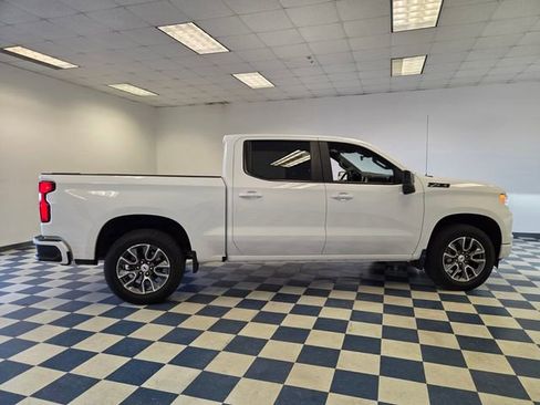Used 2023 Chevrolet Silverado 1500 RST image 9