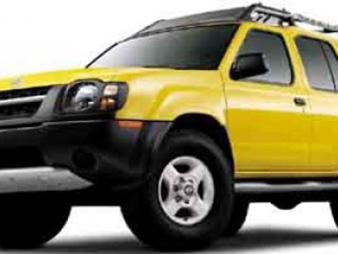 Used 2002 Nissan Xterra XE image 1