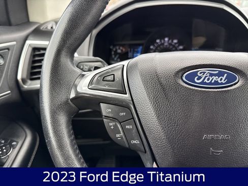 Used 2023 Ford Edge Titanium w/ Class II Trailer Tow Package AWD/4WD image 21