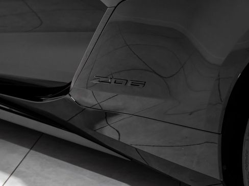 Used 2023 Chevrolet Corvette Z06 w/ Engine Appearance Package image 41