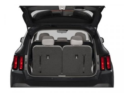 Used 2025 Kia Sorento S w/ Panoramic Sunroof Package image 14