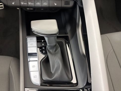 New 2026 Hyundai Elantra SEL Sport Premium FWD image 24