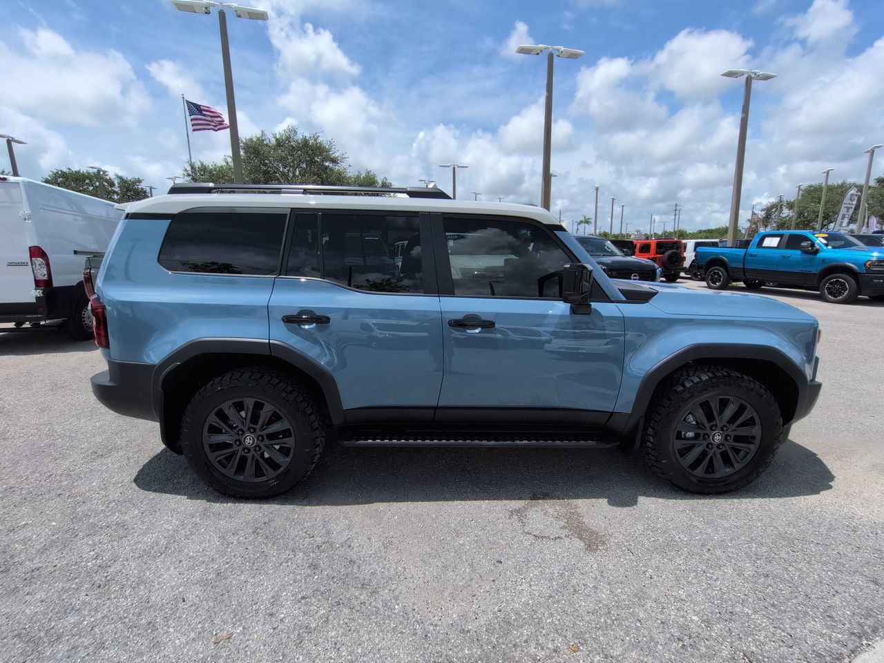 Used 2026 Toyota Land Cruiser w/ Premium Package AWD/4WD image 4
