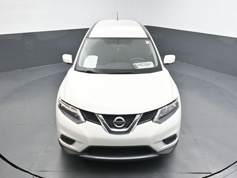 Used 2016 Nissan Rogue S image 11