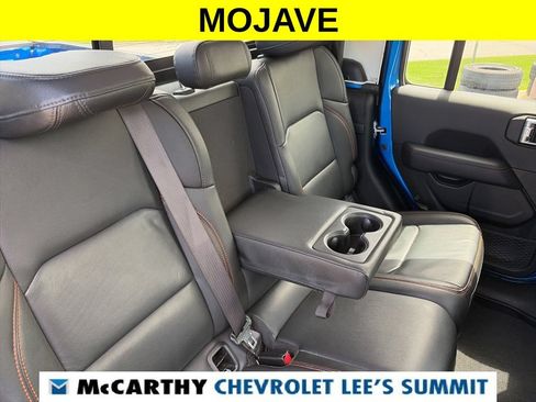 Used 2023 Jeep Gladiator Mojave AWD/4WD image 42